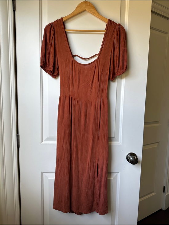Dex Dresses & Skirts - Burnt Orange Puff Sleeve Midi Dress